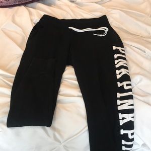Black VS pink joggers